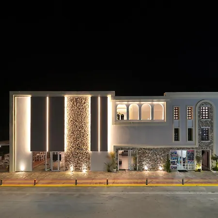 Seaside 4*